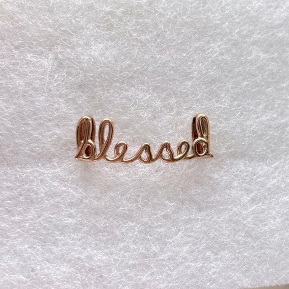4/$20 Stella & dot Keep Collective script word “blessed” charm in rose gold - Picture 3 of 8